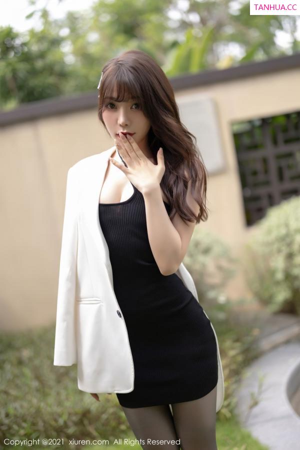 陈芝 芝芝Booty 全民女神芝芝Booty 典雅多姿的吊裙第6张图片
